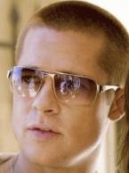Brad Pitt wearing Diesel Cobretti in the movie Ocean's Twelve