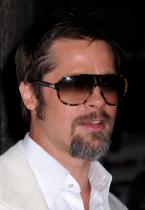 Brad Pitt wearing Versace 4153 sunglasses at the premiere of The Time Travelers Wife