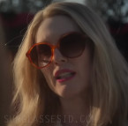 Julianne Moore wears Céline CL40201U sunglasses in the movie May December.