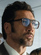 Javier Bardem wears Cutler and Gross 1394 sunglasses in the F1 movie.