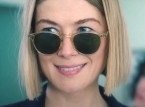 Rosamund Pike wears Garrett Light Hampton sunglasses in the Netflix film I Care A Lot.