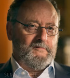 Jean Reno wears Jean Reno 503 eyeglasses in the 2024 Netflix movie Lift. 