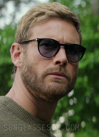 Tom Hopper wears Persol PO3152 sunglasses in The Terminal List: Dark Wolf.