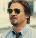 Jeremy Renner wears Ray-Ban 3025 Aviator sunglasses in the movie Kill The Messenger