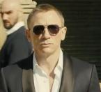 Daniel Craig wearing Tom Ford 144 Marko sunglasses in Skyfall