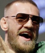 Sunglasses Louis Vuitton Attitude Pilote Z0339U – Conor McGregor –  CELEBRITIES sunglasses