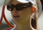 Louisa Binder as Sophia wears Bottega Veneta BV1144S sunglasses in Your Fault: London.