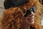 Natasha Lyonne wears Carrera sunglasses in Episode 1 of Season 2 of Poker Face.