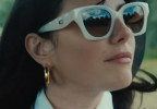 Kaya Scodelario wears white Coach CAD18 HC8418U sunglasses in Season 2 of The Gentlemen.