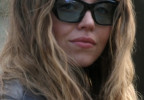 Sydney Sweeney wears Tiffany TF4230 sunglasses in the movie The Housemaid.