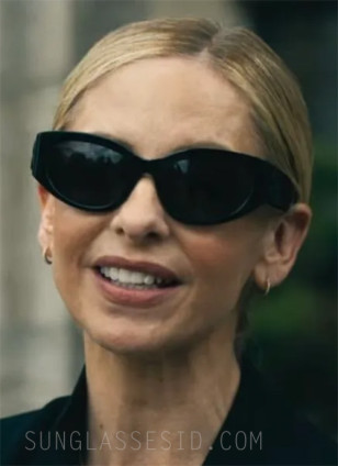 Sarah Michelle Gellar wears Balenciaga BB0324SK sunglasses in Ready or Not 2: Here I Come
