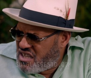 Laurence Fishburn wears Cartier C Décor Rimless sunglasses in Black-ish, season 1 episode 3.