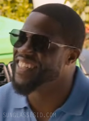 Kevin Hart wears Coach HC7178 sunglasses in the movie 72 Hours.