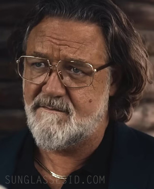 Russell Crowe also wears David Beckham DB7102 eyeglasses in The Get Out.
