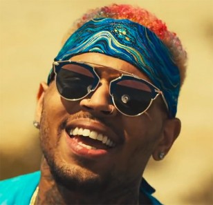 Chris Brown wears Dior So Real sunglasses in the Five More Hours music video.