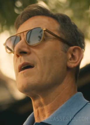 Jason Isaacs wears Ermenegildo Zegna EZ0231 sunglasses in The White Lotus Season 3.
