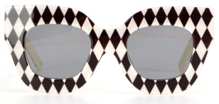 Maryam Keyhani Harlequin