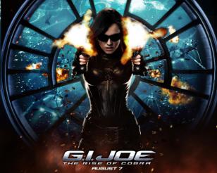 Sienna Miller wearing Oakley Nanowire 3.0 on a poster for GI Joe The Rise of 