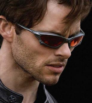 James Marsden (as Cyclops) wears Oakley Penny sunglasses in third X-Men: The Last Stand