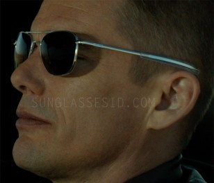 Ethan Hawke wears a pair of RE (Randolph Engineering) Aviator sunglasses in the movie Good Kill.