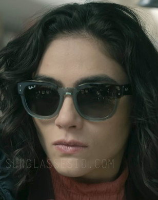 Arienne Mandi wears Ray-Ban RB0298S Mega Hawkeye in The Night Agent