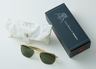 The glasses come in special Apollo 11 branded packaging, and a very special white carrying case which is a replica of the original 1969 glasses case.