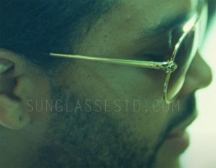 The Panthère de Cartier aviator-shape sunglaThe Panthère de Cartier aviator-shape sunglasses worn by The Weeknd in The Idol have a smooth golden-finish metal frame with golden-finish panther headsasses worn by The Weeknd in The Idol have smooth golden-finish metal frame with golden-finish panther heads.