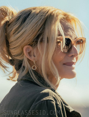 Michelle Pfeiffer wears Céline CL4003IN sunglasses in The Madison.