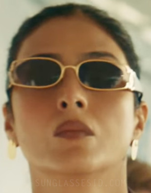 Tabu wears Chanel 4023 sunglasses in the movie Crew.