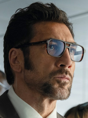 Javier Bardem wears Cutler and Gross 1394 sunglasses in the F1 movie.
