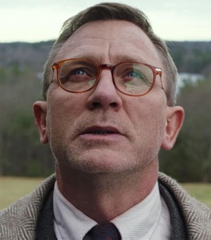 Daniel Craig wears Cutler & Gross 1303-05 Honey Turtle Optical Glasses in the 2019 movie Knives Out.