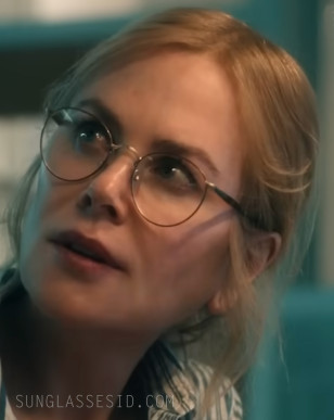 Nicole Kidman wears a pair of eyeglasses in the series Scarpetta.