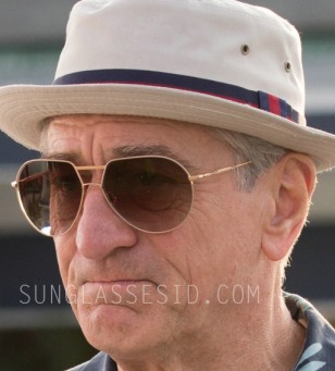 Robert De Niro wears Loree Rodkin Ashton aviator sunglasses in Dirty Grandpa