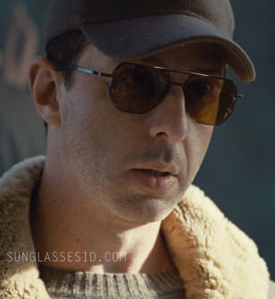 Jeremy Strong wears a pair of black Jacques Marie Mage Brion sunglasses in Episode 5 of Season 4 of Succession (2023).