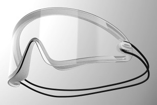 Oakley ECLP23 goggles, exclusively made for the film, but not available for sale (yet).