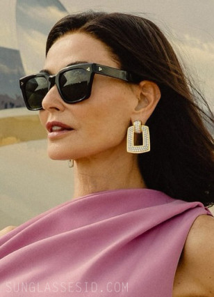 Demi Moore wears Oliver Peoples Ollice sunglasses in Landman.