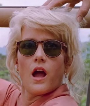 Laura Dern wears Oliver Peoples O’Malley sunglasses in Jurassic Park.