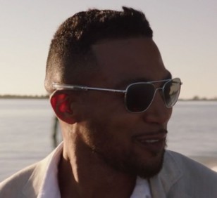 The straight bayonet temples can clearly be seen in this image of Charles Michael Davis wearing Randolph Engineering Aviator sunglasses in NCIS: New Orleans, Season 7, Episode 5.