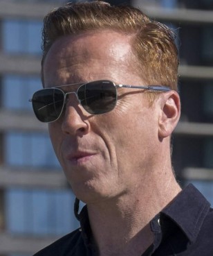 Damian Lewis wears Randolph Engineering Aviator sunglasses in the tv series Billions.