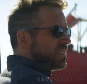 Ryan Reynolds wears black Randolph Engineering Aviator sunglasses in the Netflix film 6 Underground (2019).