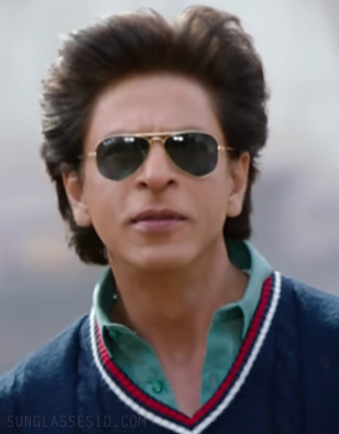 Shah Rukh Khan wearing Ray-Ban 3025 Aviator sunglasses in Dunki.