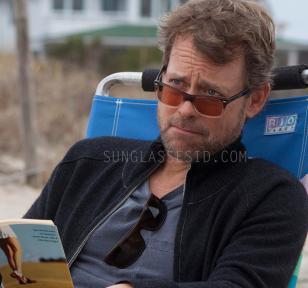 In the beach scene, Greg Kinnear wears the Ray-Ban RX5288, but also has a pair o