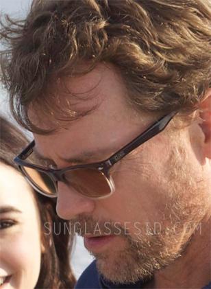 Greg Kinnear wears Ray-Ban RX5288 eyeglasses with sunglass lenses in Stuck In Love