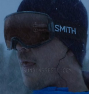 Josh Hartnett wears Smith Vice ski goggles in the movie 6 Below.