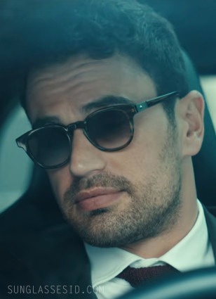 Theo James wears unidentified sunglasses in Season2, Episode 4 of the Netflix series The Gentlemen.