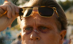 Cary Elwes is wearing a pair of vintage gold tortoise sunglasses in season 3 of Stranger Things.