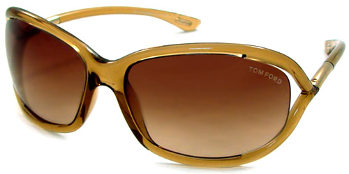 Jennifer Aniston wearing Tom Ford Jennifer sunglasses - Celebrity